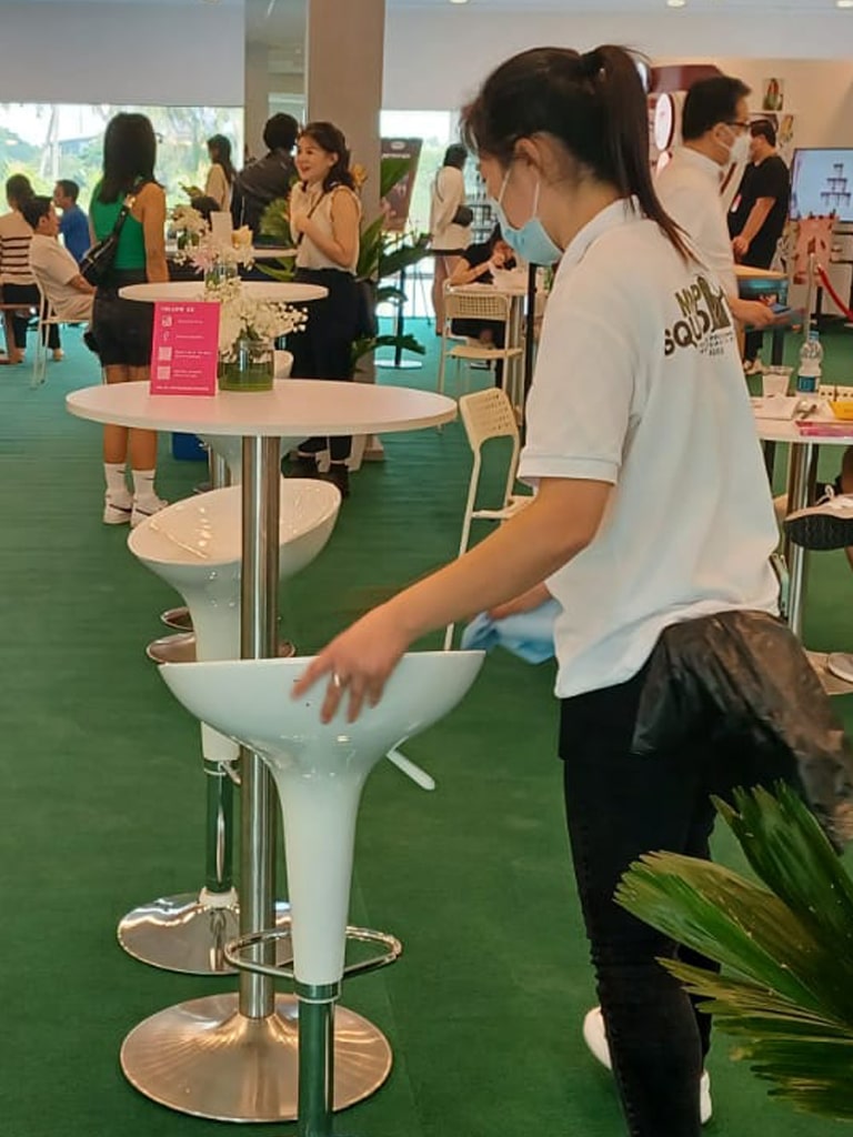 cleaning the chair during event